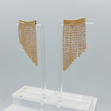 Load image into Gallery viewer, Glittering Tassel Earrings