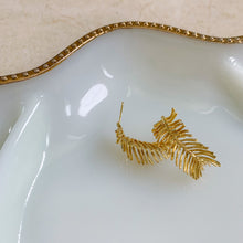 Load image into Gallery viewer, Feather Gold Filled Hoop Earrings