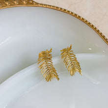 Load image into Gallery viewer, Feather Gold Filled Hoop Earrings
