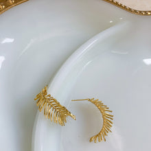 Load image into Gallery viewer, Feather Gold Filled Hoop Earrings