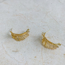 Load image into Gallery viewer, Feather Gold Filled Hoop Earrings