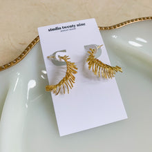 Load image into Gallery viewer, Feather Gold Filled Hoop Earrings