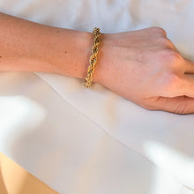 Load image into Gallery viewer, Chunky Rope Gold Filled Bracelet
