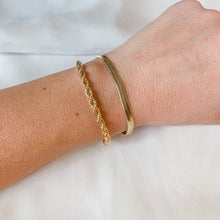 Load image into Gallery viewer, Dainty Rope Gold Filled Bracelet