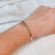 Load image into Gallery viewer, Herringbone Gold Filled Bracelet