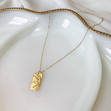 Load image into Gallery viewer, Wild Flower Necklace - "The Wanderer"