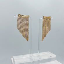 Load image into Gallery viewer, Glittering Tassel Earrings
