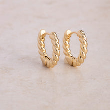 Load image into Gallery viewer, Mixed Gold Hoop Earring Set
