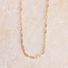 Load image into Gallery viewer, Dainty Paperclip Chain Necklace
