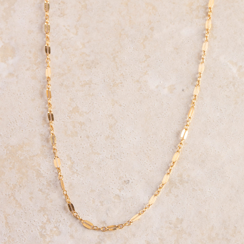 Dainty Rectangle Sequin Necklace