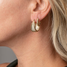 Load image into Gallery viewer, Textured Gold Hoop Earring Set
