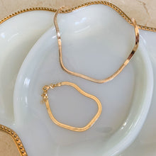 Load image into Gallery viewer, Herringbone Necklace &amp; Bracelet Set
