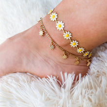 Load image into Gallery viewer, Gold Filled Daisy Anklet
