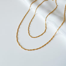 Load image into Gallery viewer, Twisted Singapore Necklace Set
