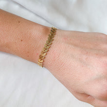 Load image into Gallery viewer, Gold Filled Fishbone Bracelet
